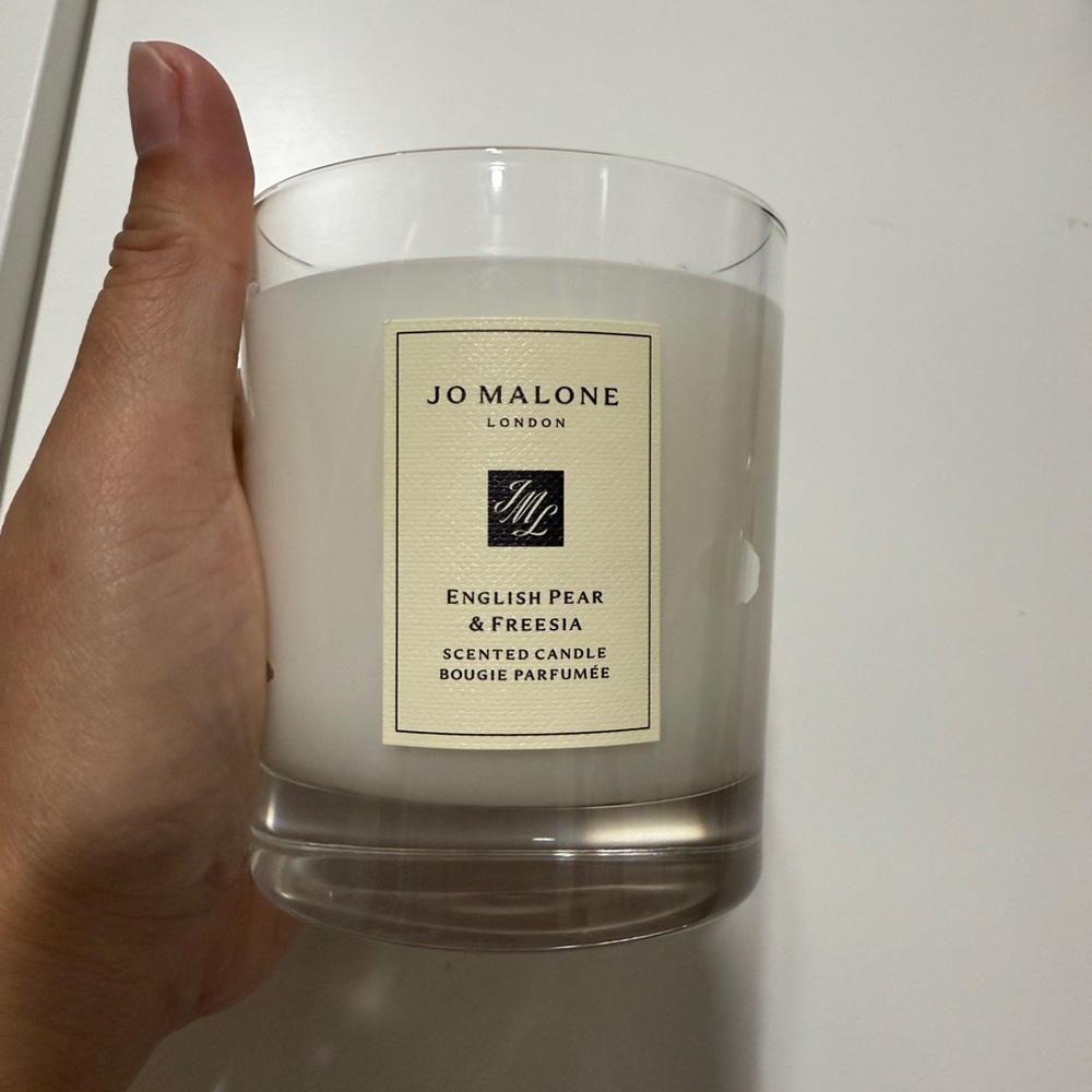Jo Malone English Pear & Freesia Scented Candle 200g